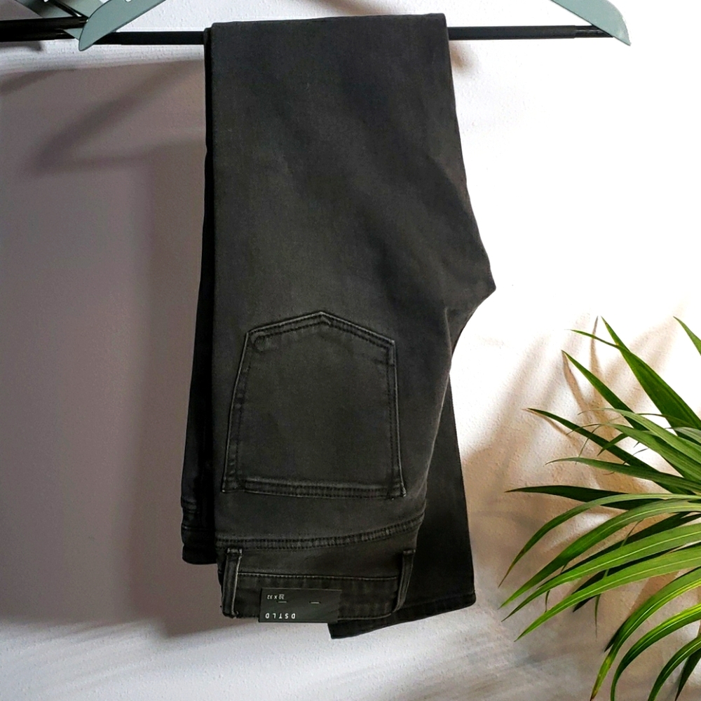 Black Skinny Jeans DSTLD New With Tags NWT